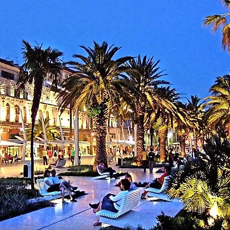 Summer Hotel