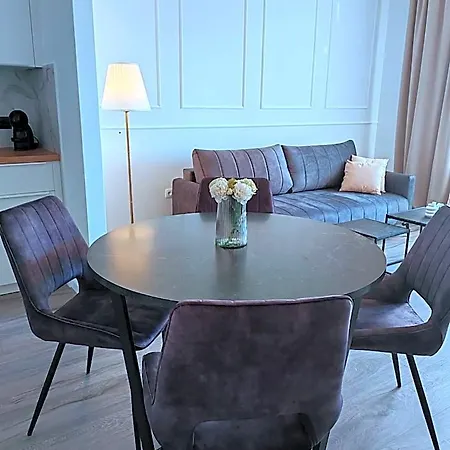 Hotel Summer 4*