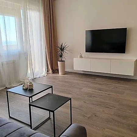 Summer Апартаменти Подстрана